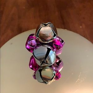 Bath & Body works magnetic metal bow/bells